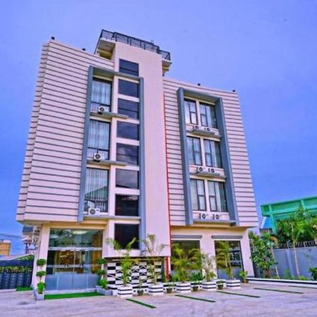 Relax Mandalay Hotel Exterior foto