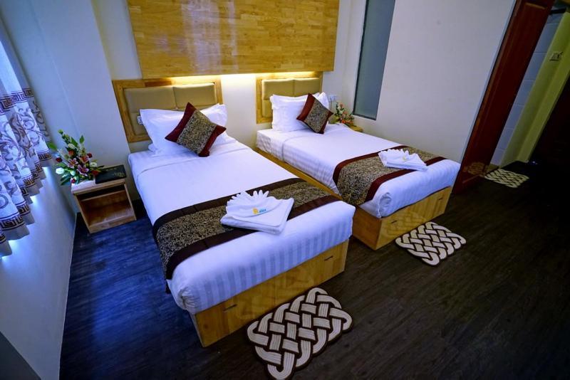 Relax Mandalay Hotel Exterior foto